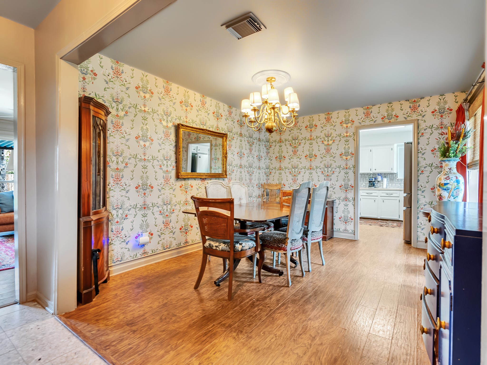 3819 Shipman Lane Spring, TX 77388 - Photo 5 of 36 Dining room showing natural lighting