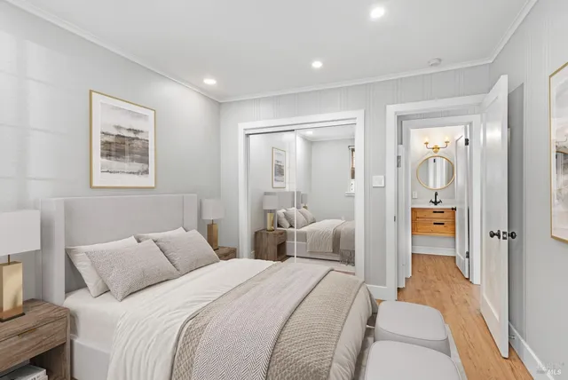 $389,000 | 17552 River Lane, Guerneville, CA 95446