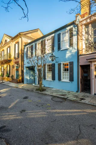 $3,195,000 | 6 St Michaels Alley, Charleston, SC 29401