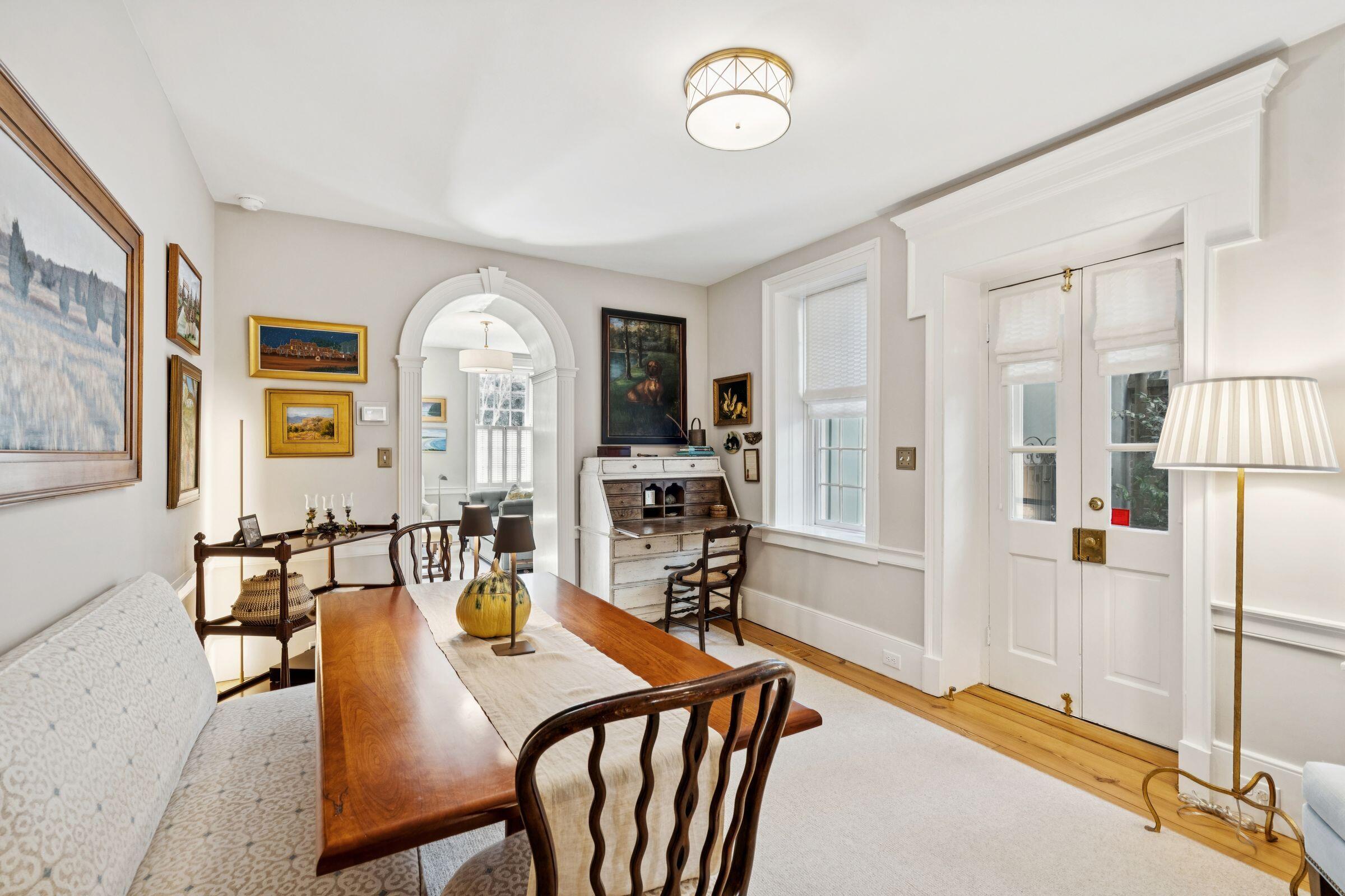 6 St Michaels Alley Charleston, SC 29401 - Photo 14 of 81 12