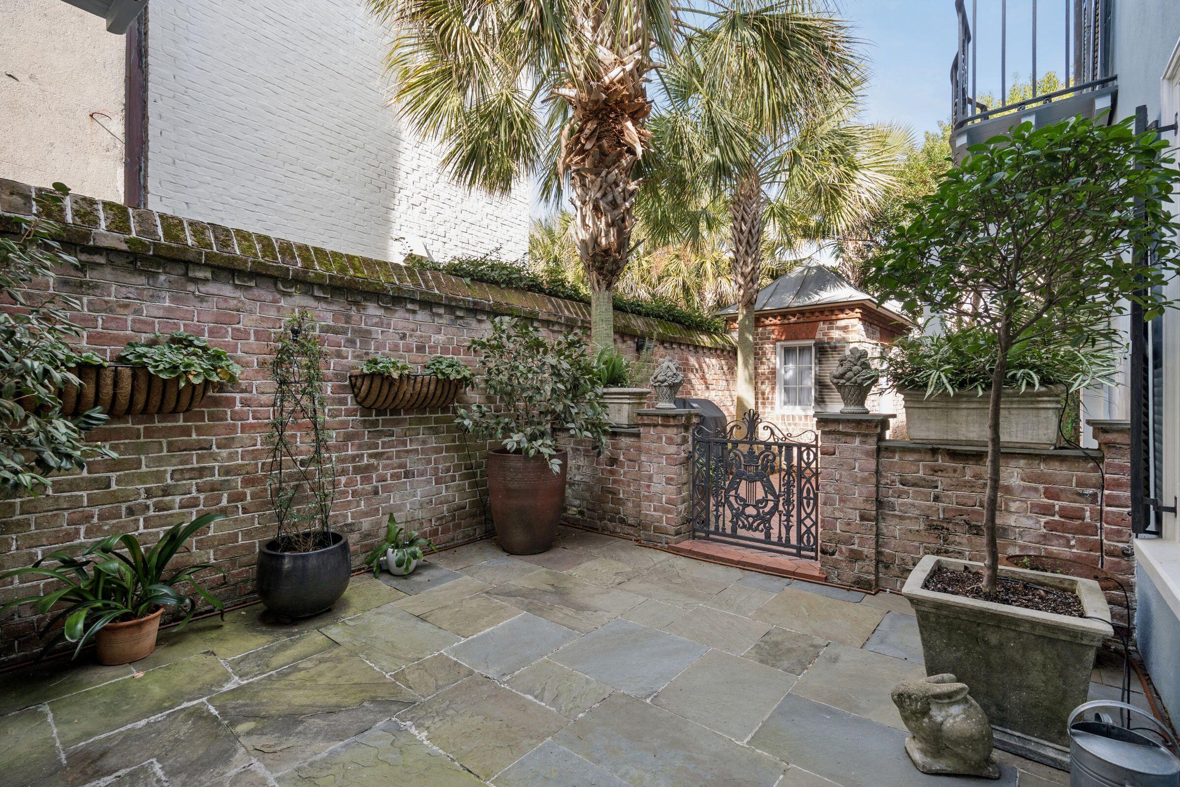 6 St Michaels Alley Charleston, SC 29401 - Photo 62 of 81 60