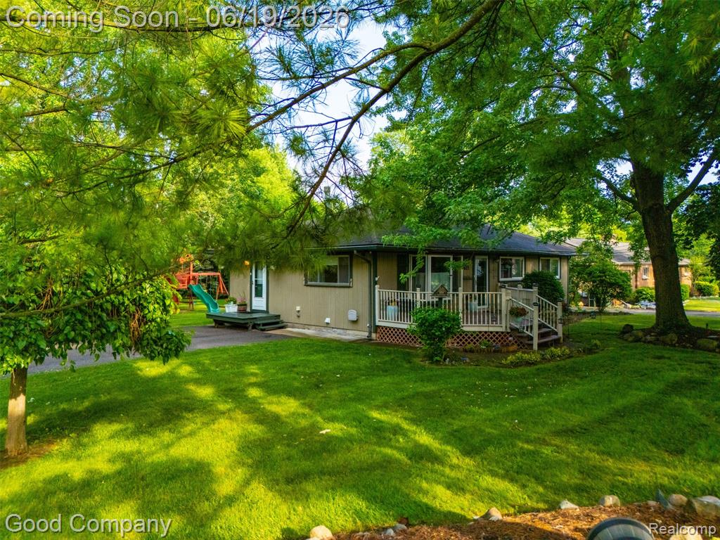 3615 Hazelton Avenue Rochester Hills, MI 48307 - Photo 43 of 56