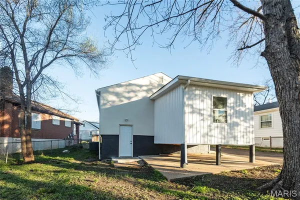 $209,900 | 1402 Dammert Avenue, St. Louis, MO 63125