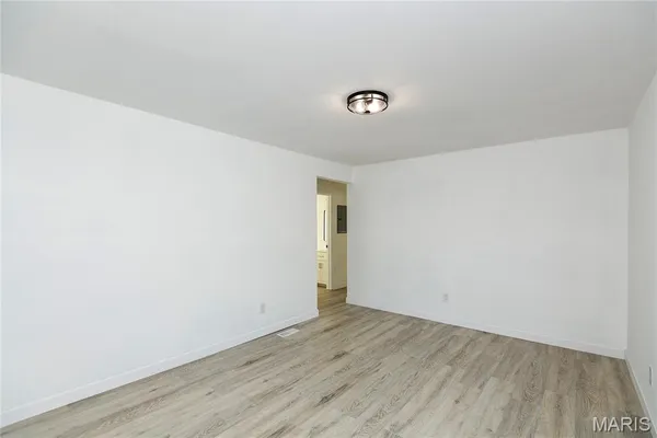 $209,900 | 1402 Dammert Avenue, St. Louis, MO 63125