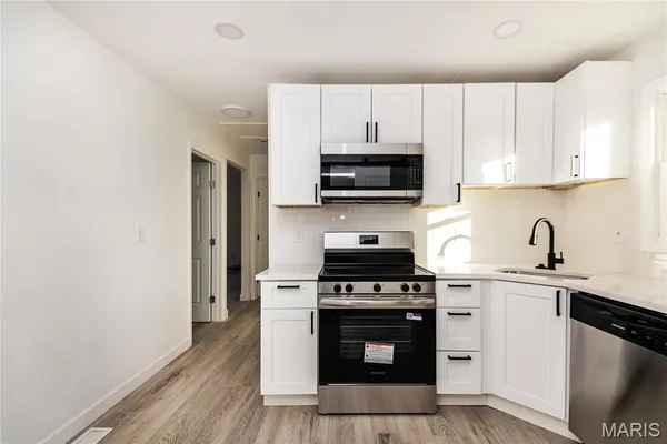 $209,900 | 1402 Dammert Avenue, St. Louis, MO 63125