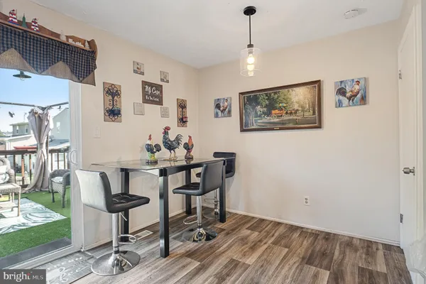 $2,300 | 107 Highshire Court, Baltimore, MD 21222