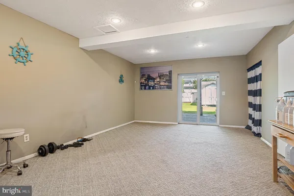 $2,300 | 107 Highshire Court, Baltimore, MD 21222