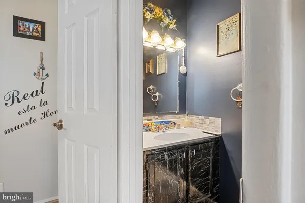 $2,300 | 107 Highshire Court, Baltimore, MD 21222