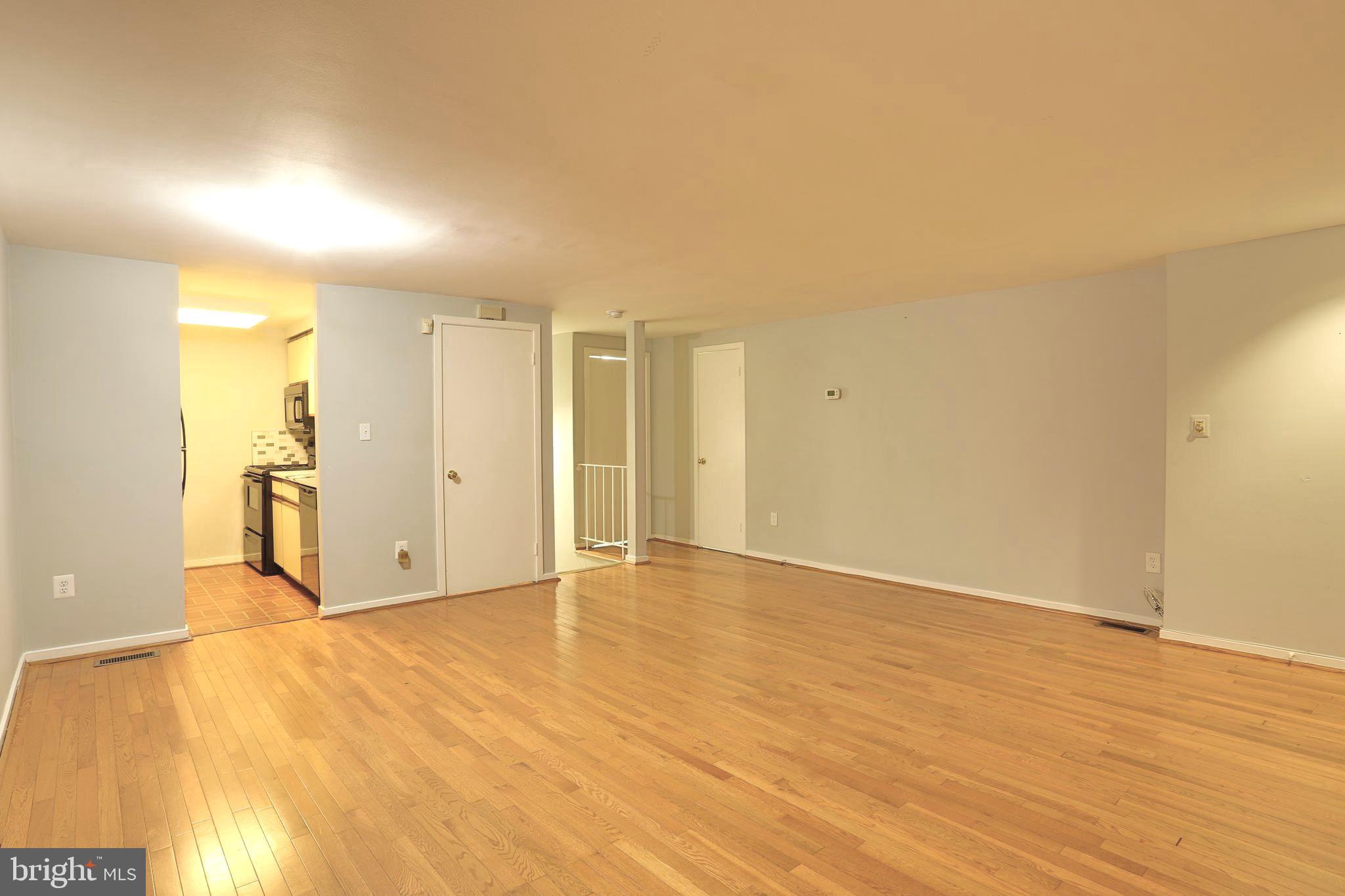 9815 Hellingly Place, Unit 75 Montgomery Village, MD 20886 - Photo 3 of 15
