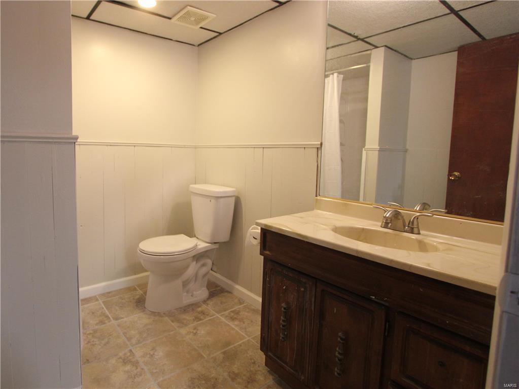 2405 Walton Road St. Louis, MO 63114 - Photo 11 of 18 Gallery Image 11