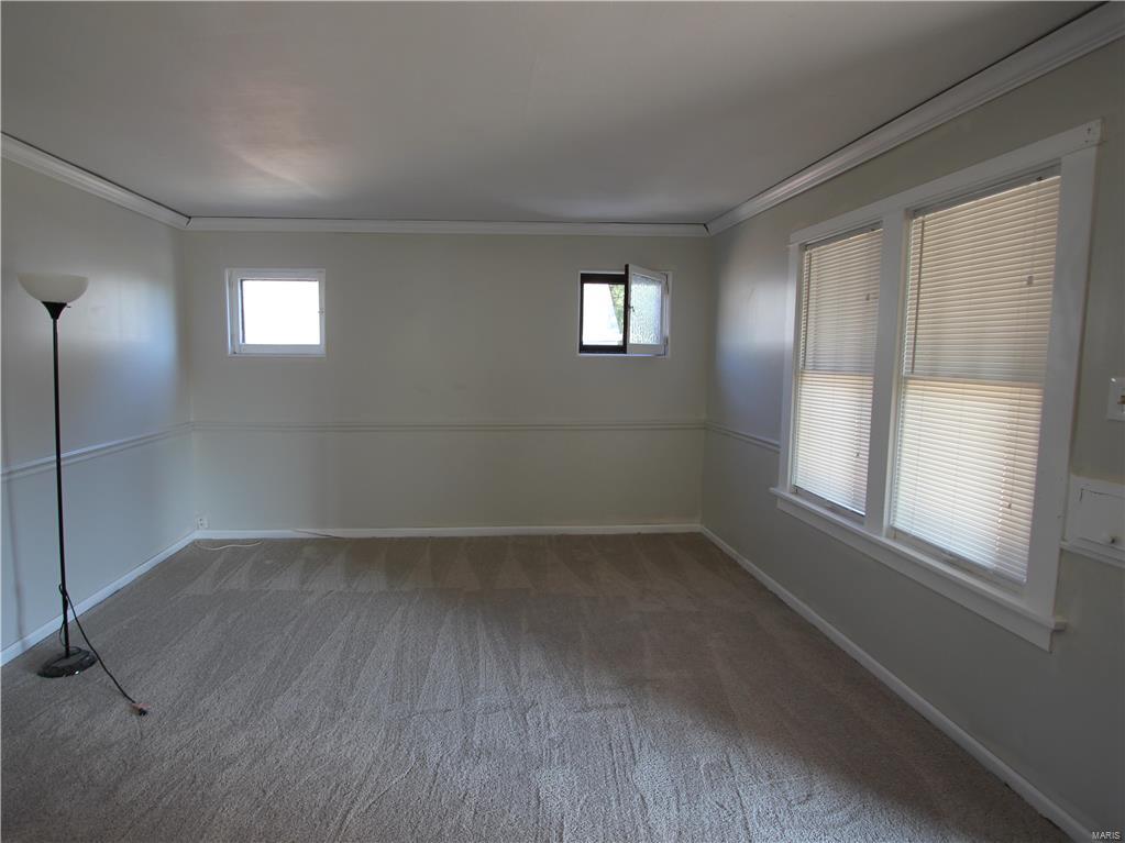2405 Walton Road St. Louis, MO 63114 - Photo 4 of 18 Gallery Image 4