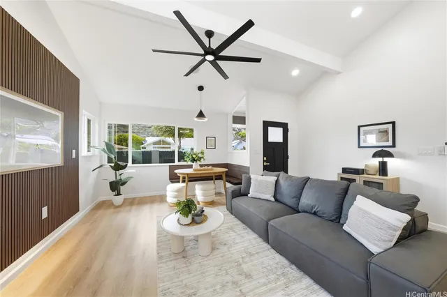 $1,550,000 | 7203 Opaekaa Street, Honolulu, HI 96825