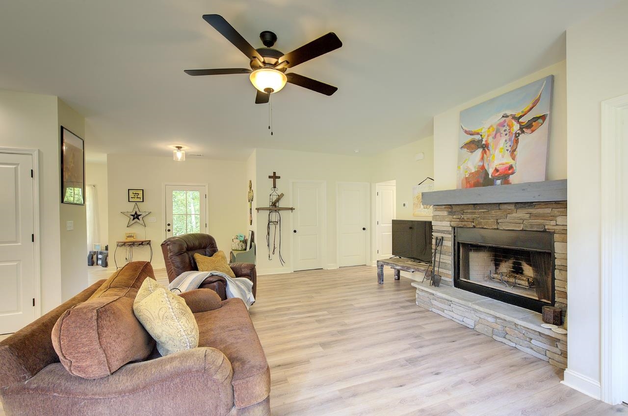54 Lakeview Road Fountain Inn, SC 29644 - Photo 15 of 44 Woodburning Fireplace