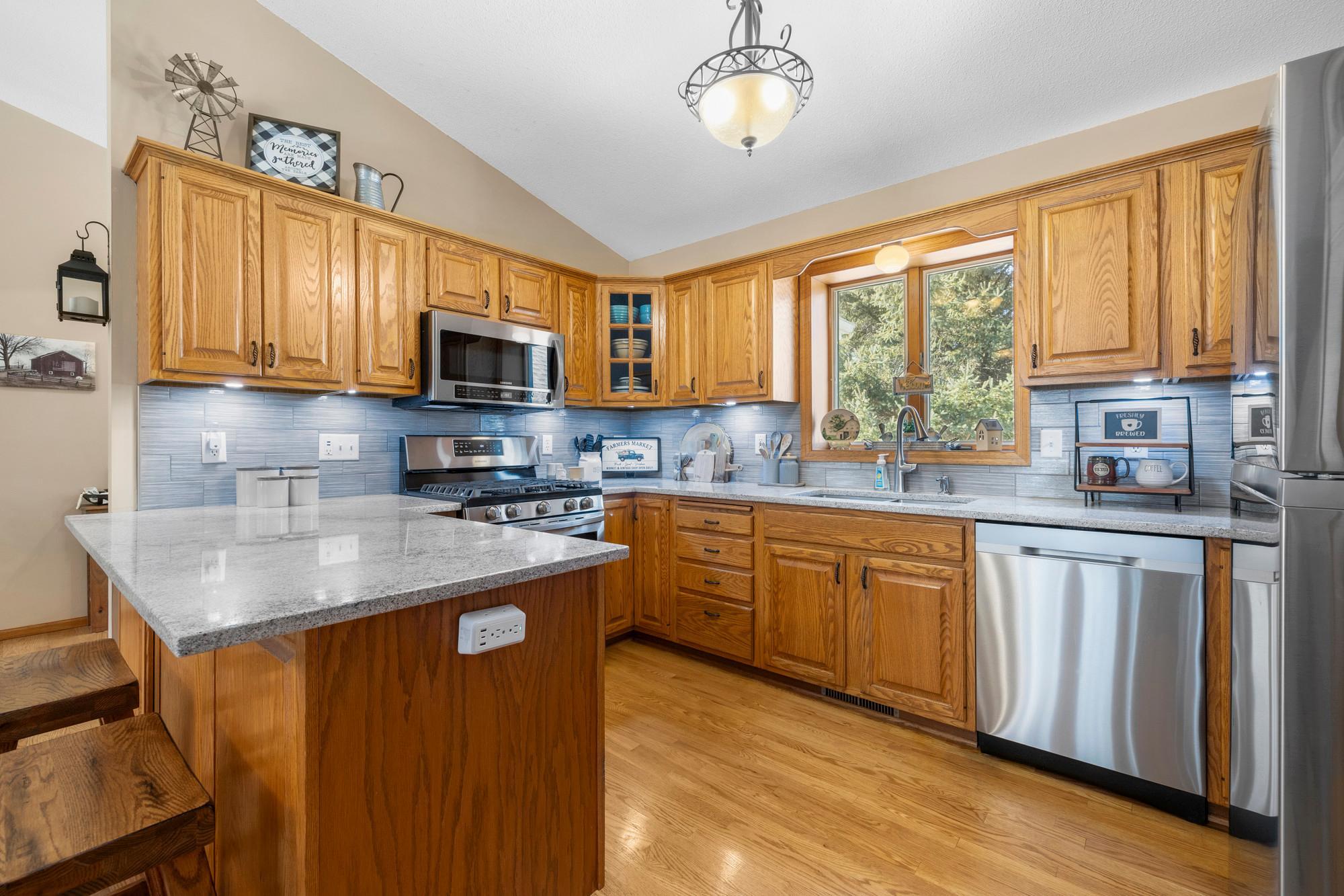 W11195 County Rd M River Falls, WI 54022 - Photo 9 of 47