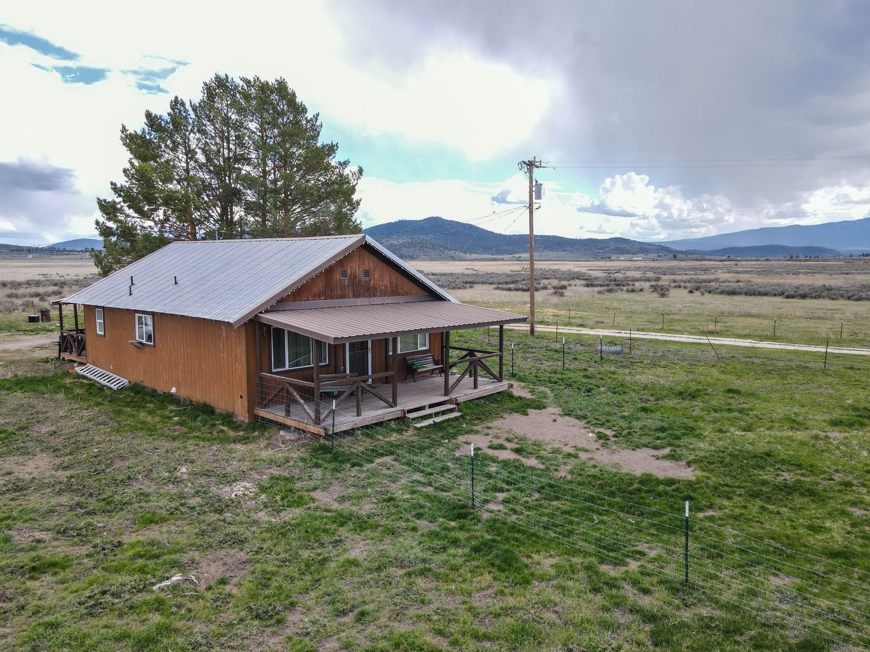 27111 Godowa Springs Road Beatty, OR 97621 - Photo 3 of 24 Beatty