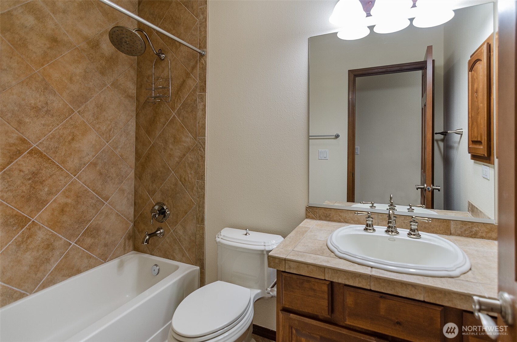 5077 Cypress Loop Northeast Lacey, WA 98516 - Photo 15 of 37