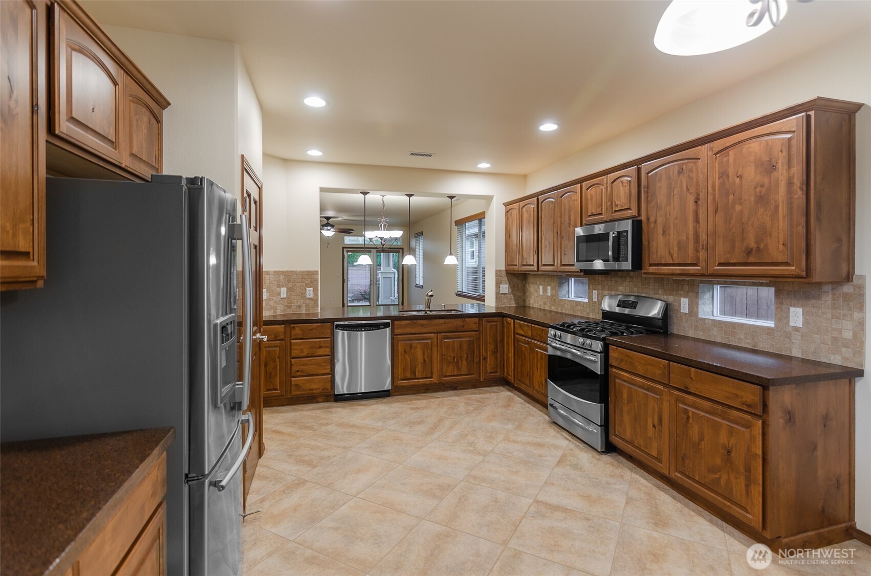 5077 Cypress Loop Northeast Lacey, WA 98516 - Photo 9 of 37