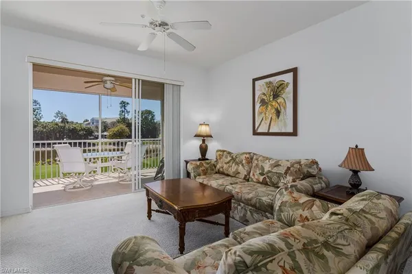 $315,000 | 3972 Bishopwood Court East, Unit 2203, Naples, FL 34114