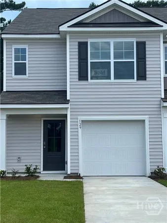 $1,900 | 129 Coneflower Road, Bloomingdale, GA 31302