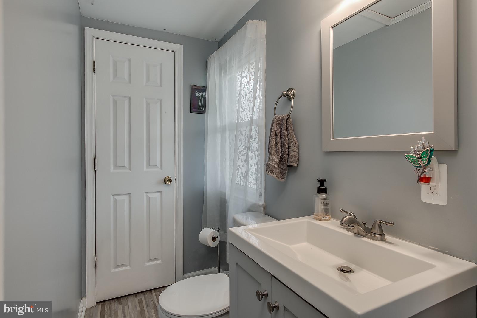 4217 Middlepoint Road Myersville, MD 21773 - Photo 17 of 42 Gallery Image 17