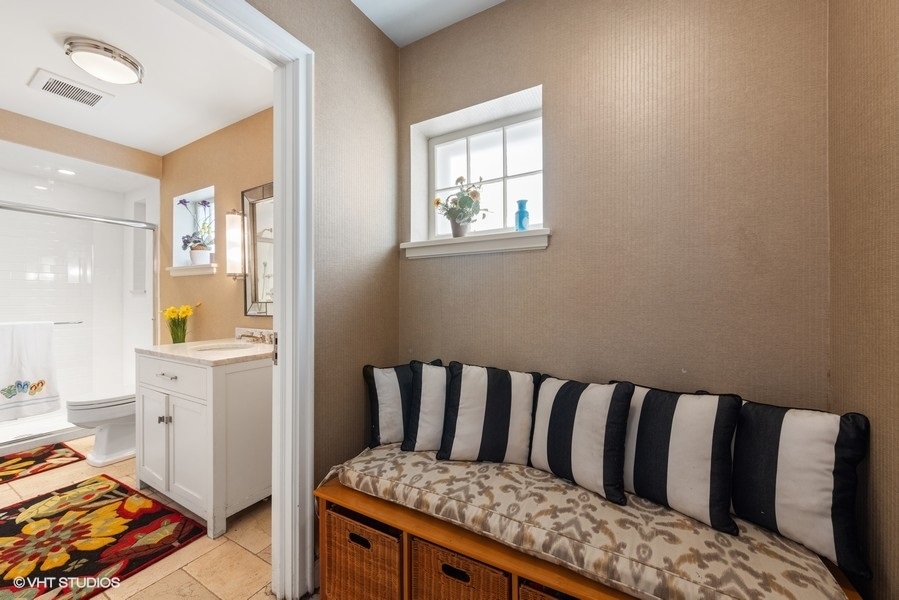 710 South County Line Road Hinsdale, IL 60521 - Photo 53 of 63 a bedroom with a bed and wooden floor