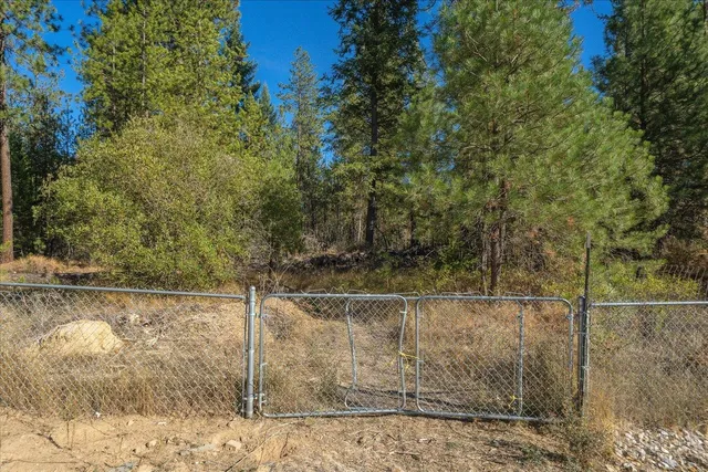 $370,000 | 4062 Pine Meadows Drive, Loon Lake, WA 99148