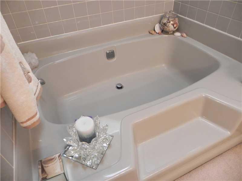 460 Cobblestone Road Avon, IN 46123 - Photo 18 of 24 Gallery Image 18