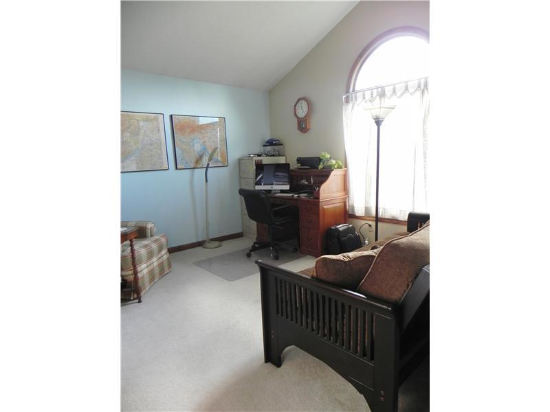 460 Cobblestone Road Avon, IN 46123 - Photo 21 of 24 Gallery Image 21