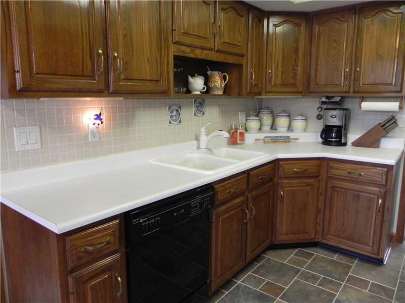 460 Cobblestone Road Avon, IN 46123 - Photo 7 of 24 Gallery Image 7