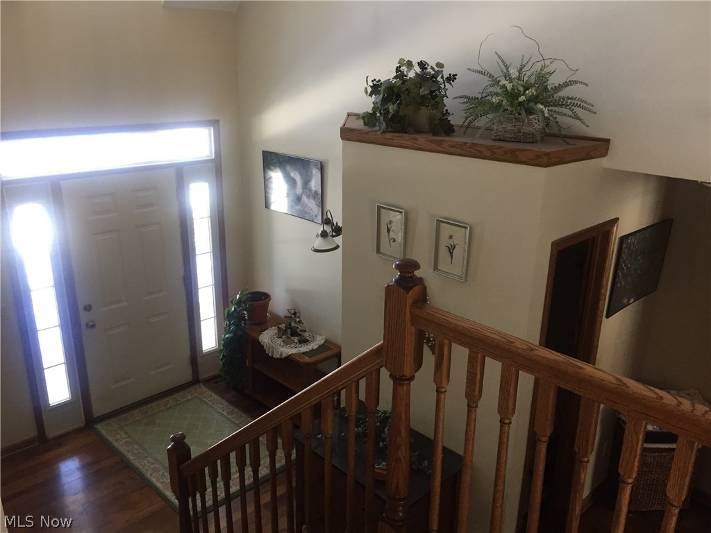 12554 Alpha Road Hiram, OH 44234 - Photo 12 of 26 Foyer
