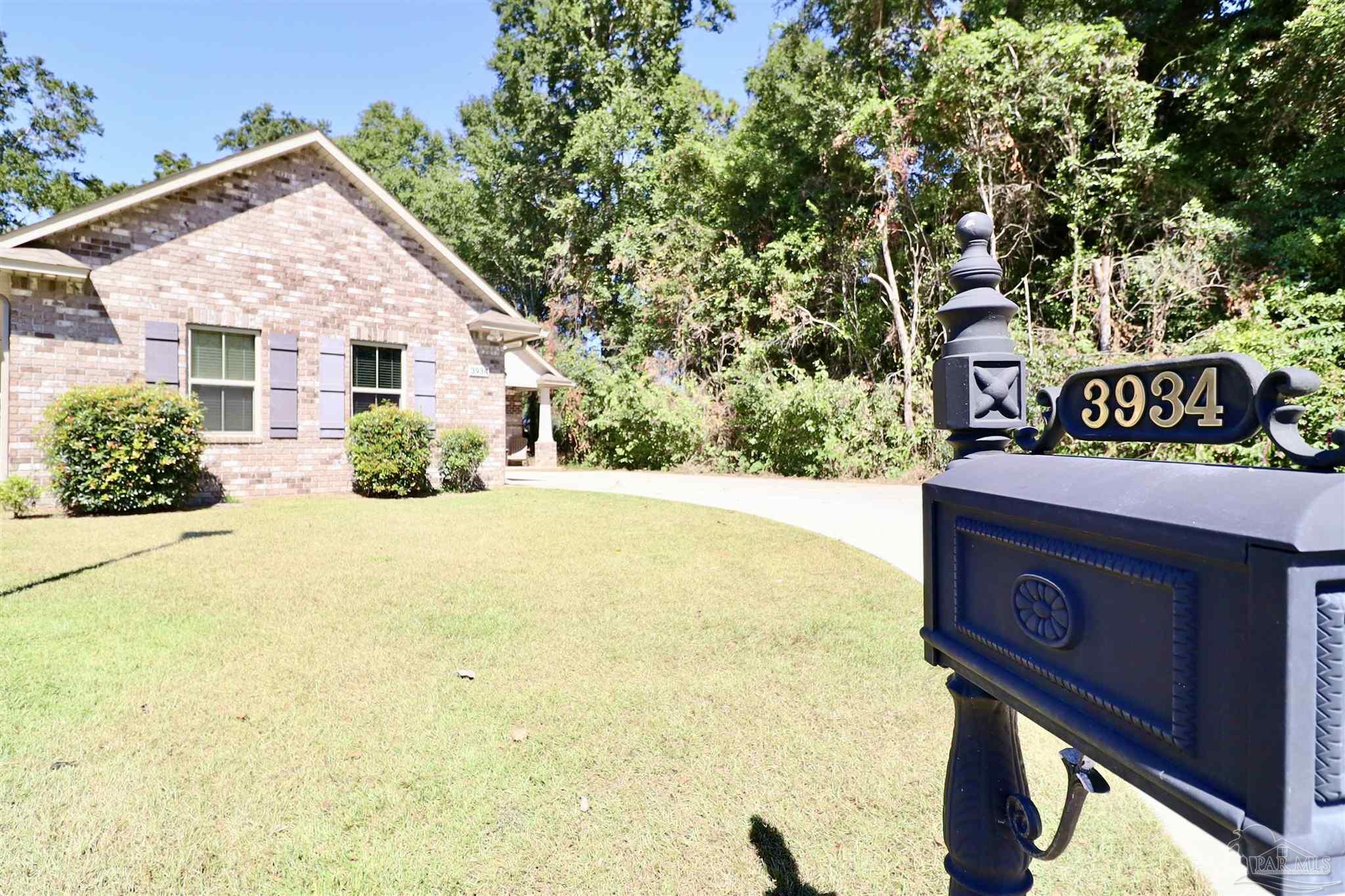 3934 Fielding Court Pace, FL 32571 - Photo 2 of 49