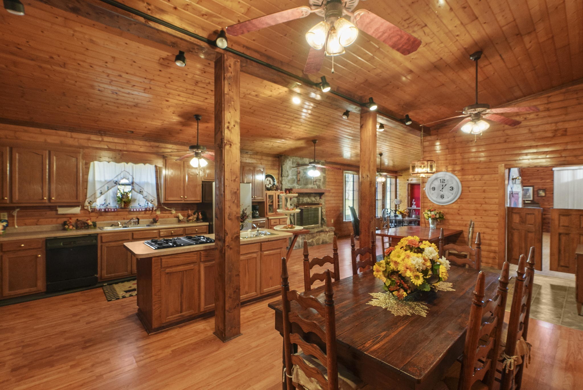 15705 St Mary's Road Buffalo Valley, TN 38548 - Photo 8 of 61 Gallery Image 8