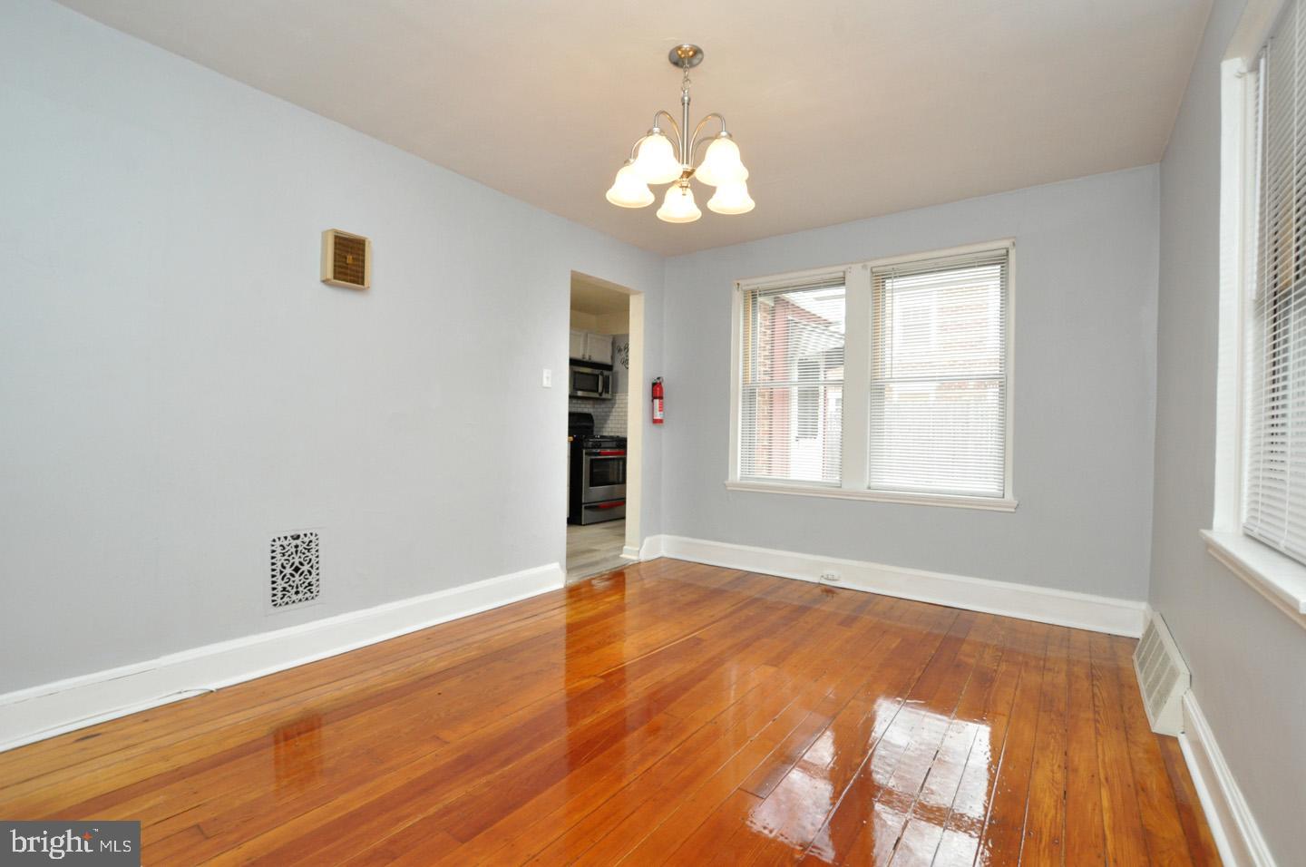 3069 South Chesapeake Road Camden, NJ 08104 - Photo 16 of 30 a view of livingroom with window
