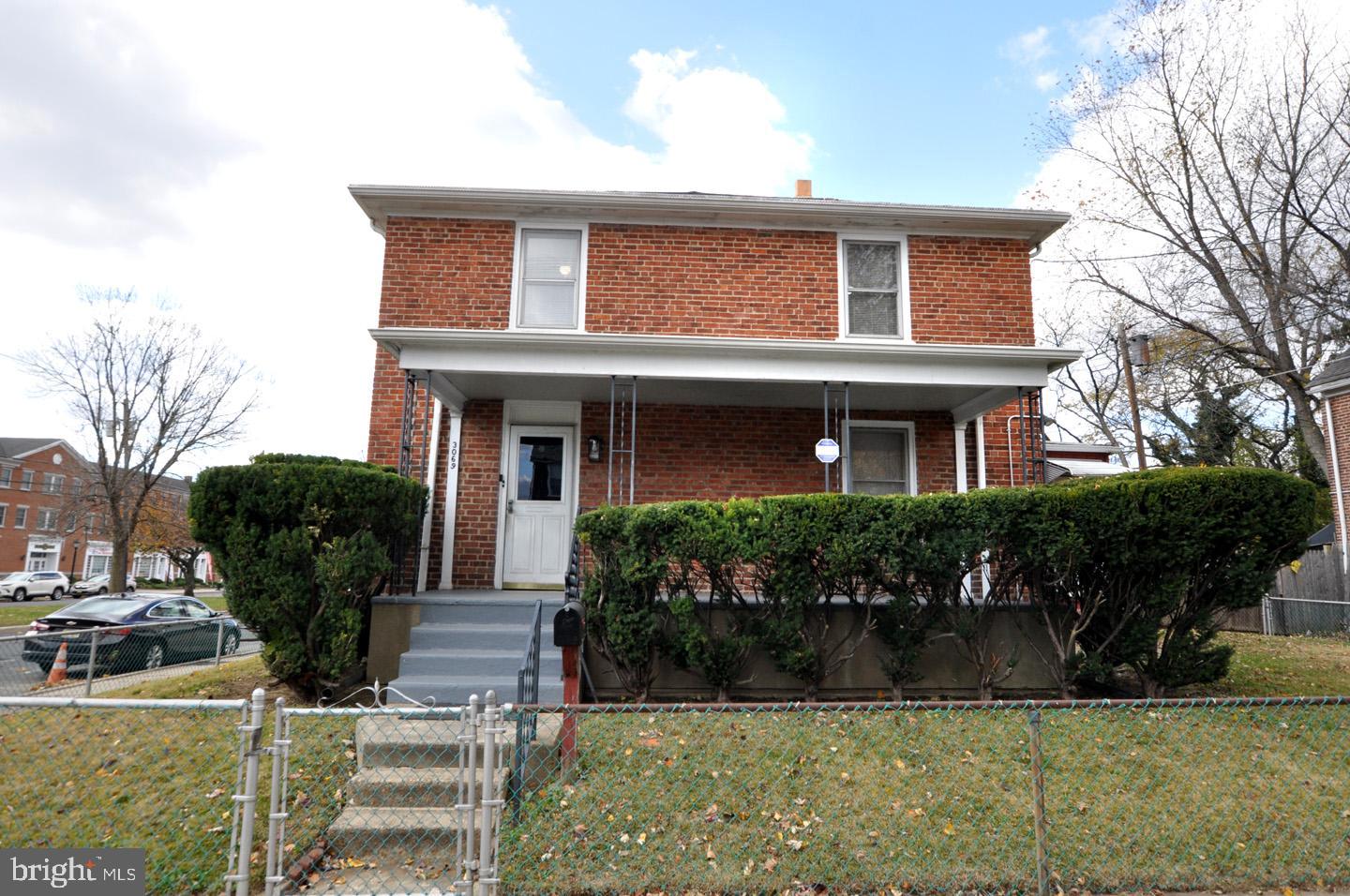 3069 South Chesapeake Road Camden, NJ 08104 - Photo 3 of 30 a front view of a house with porch