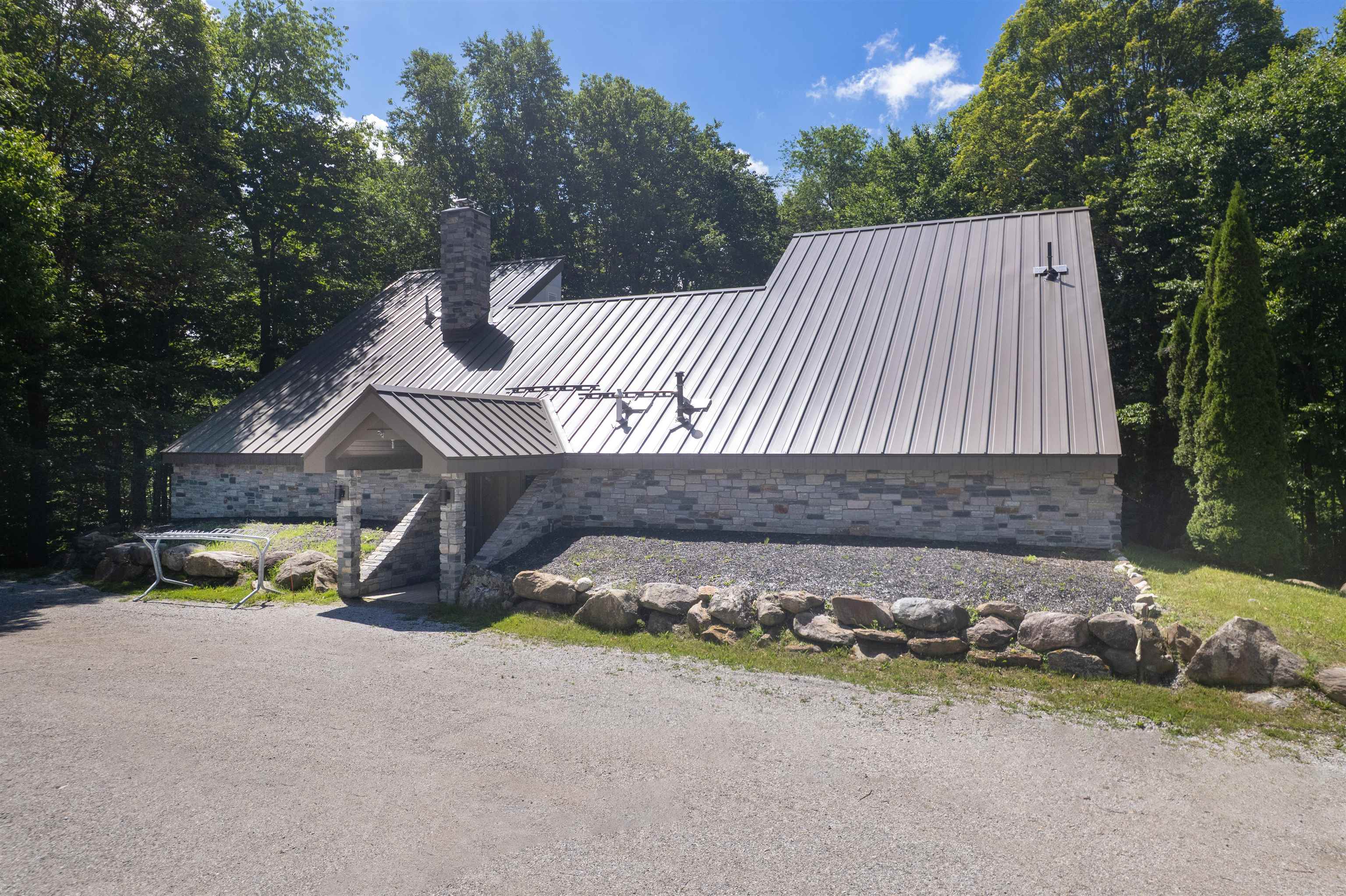 309 Trailside Drive Killington, VT 05751 - Photo 5 of 50