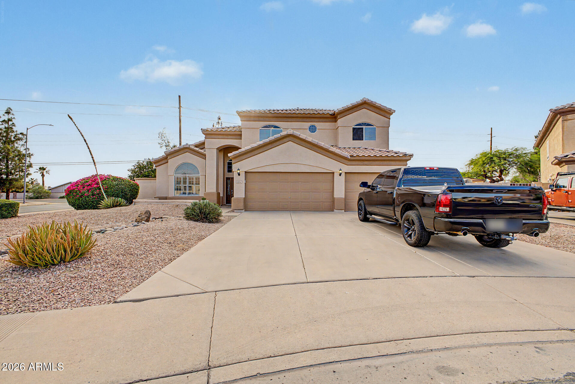 1124 North Robin Lane Mesa, AZ 85213 - Photo 41 of 87 Front