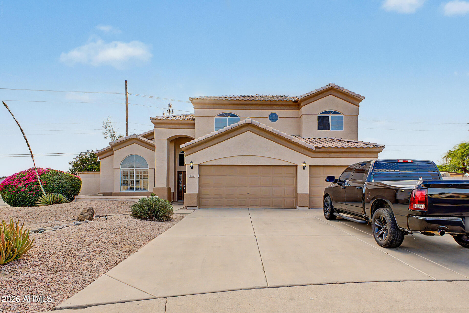 1124 North Robin Lane Mesa, AZ 85213 - Photo 42 of 87 Front