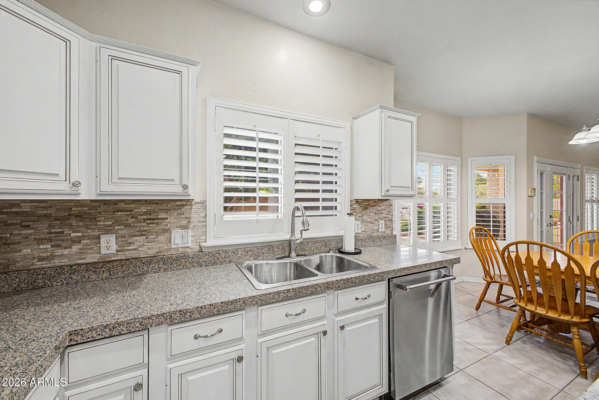 1124 North Robin Lane Mesa, AZ 85213 - Photo 60 of 87 Kitchen
