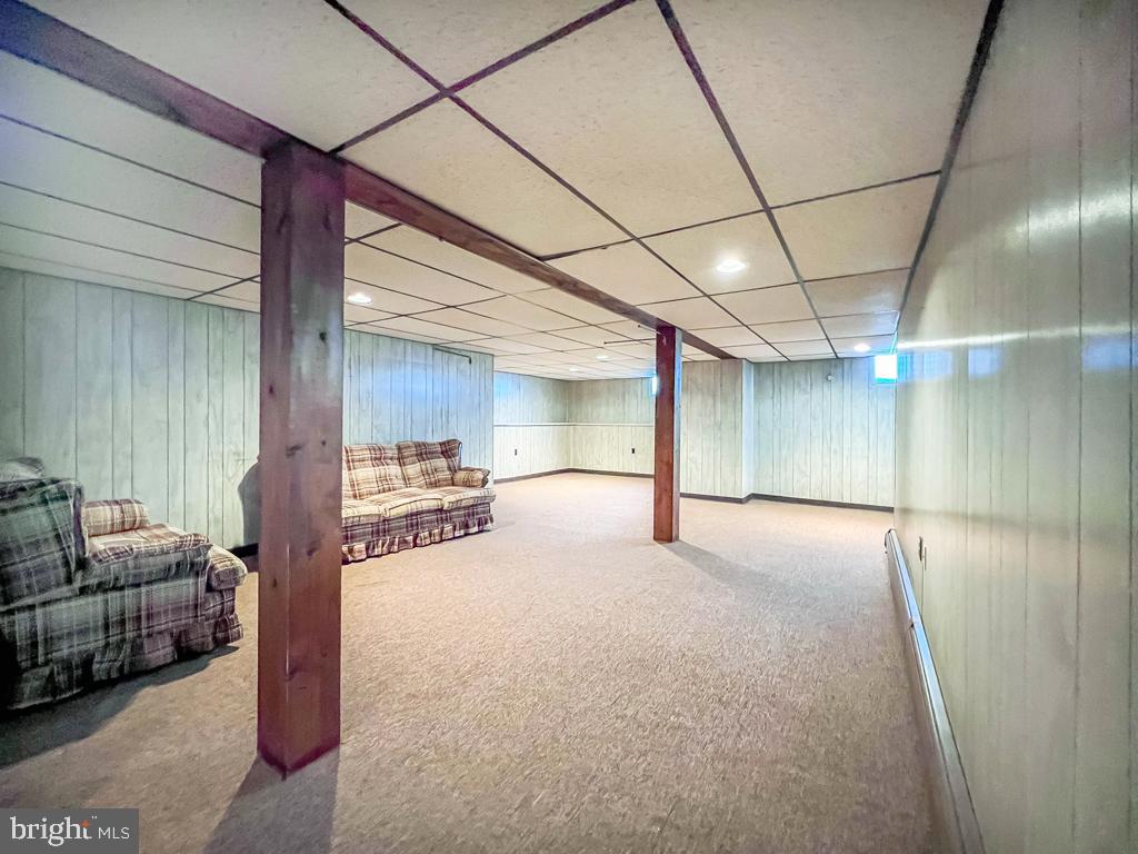728 Keystone Street Croydon, PA 19021 - Photo 24 of 34 Family Room