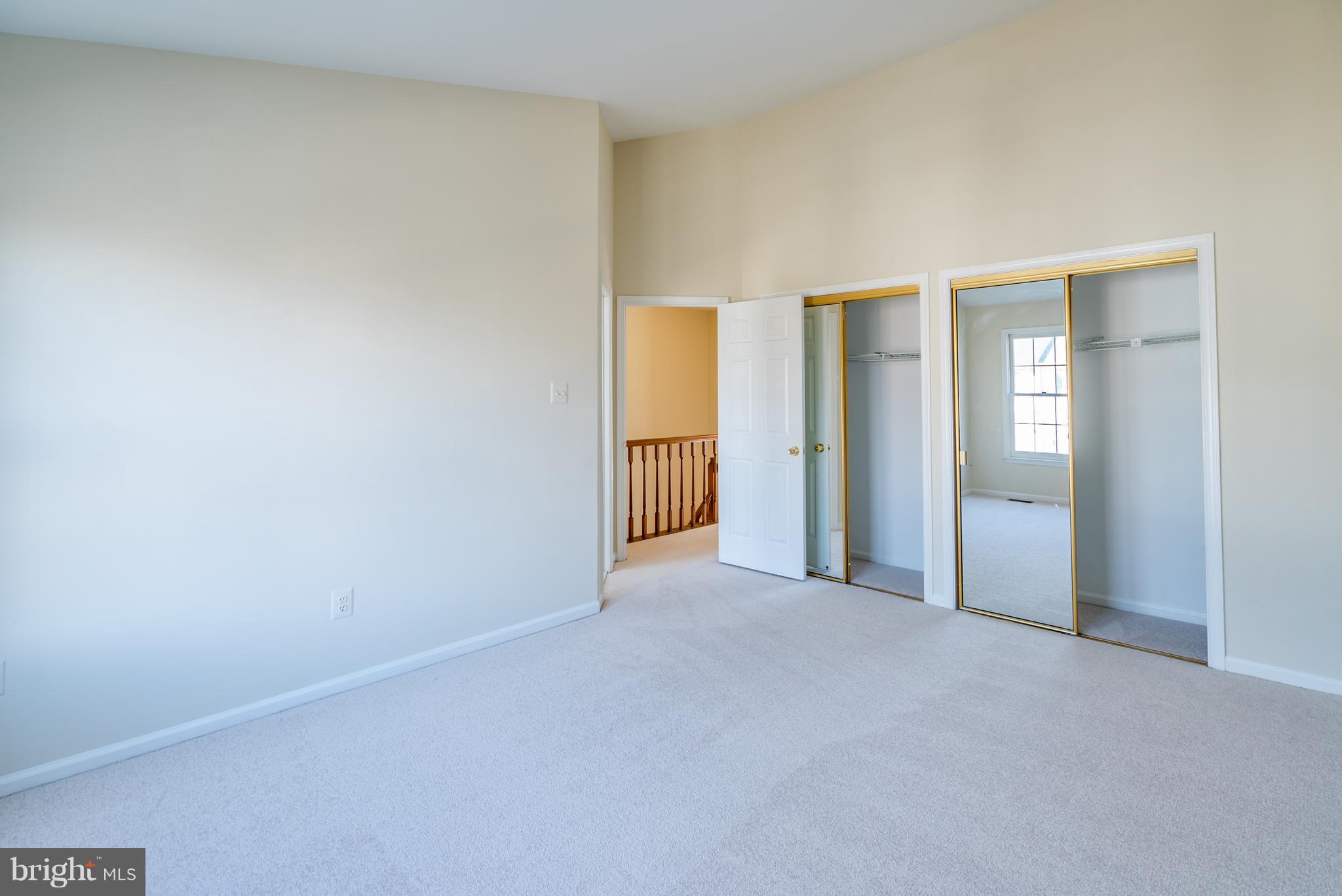 46869 Rabbitrun Terrace Sterling, VA 20164 - Photo 14 of 29 Gallery Image 14