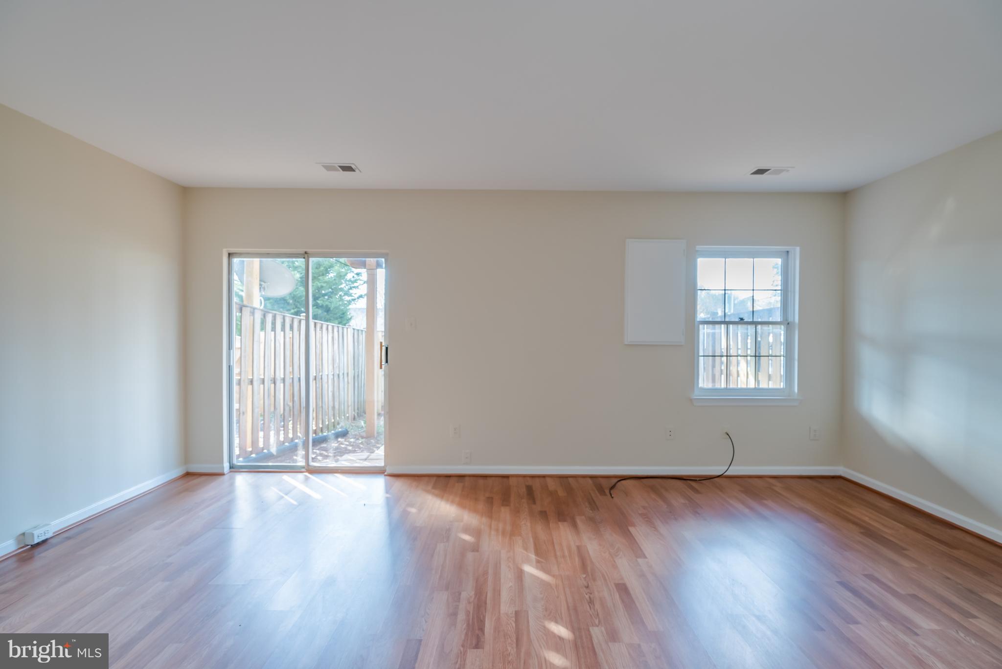 46869 Rabbitrun Terrace Sterling, VA 20164 - Photo 22 of 29 Spacious Walk-out Lower Level