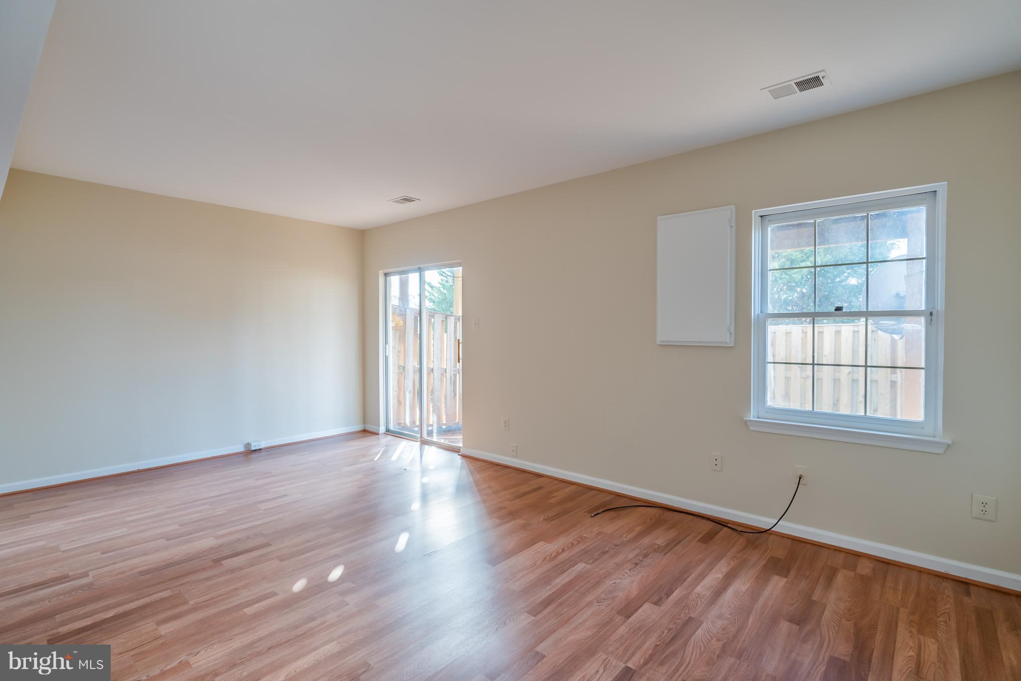 46869 Rabbitrun Terrace Sterling, VA 20164 - Photo 23 of 29 Rec Room for Office, Game Room, Media Room or More