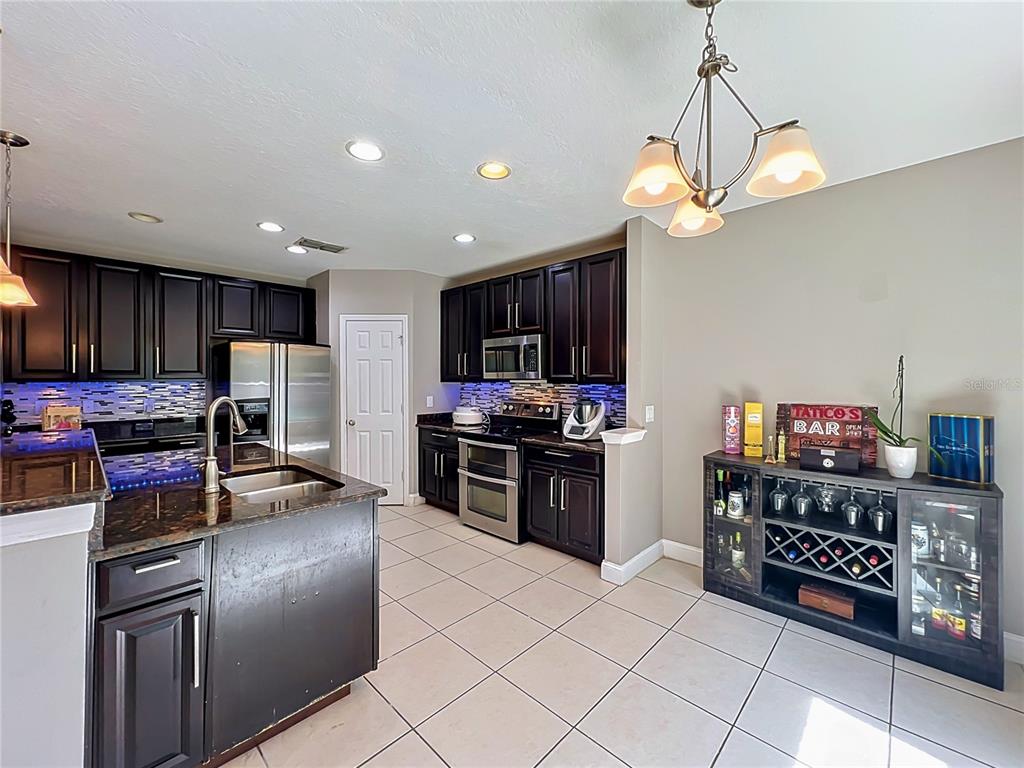 10672 Cabbage Tree Loop Orlando, FL 32825 - Photo 27 of 86