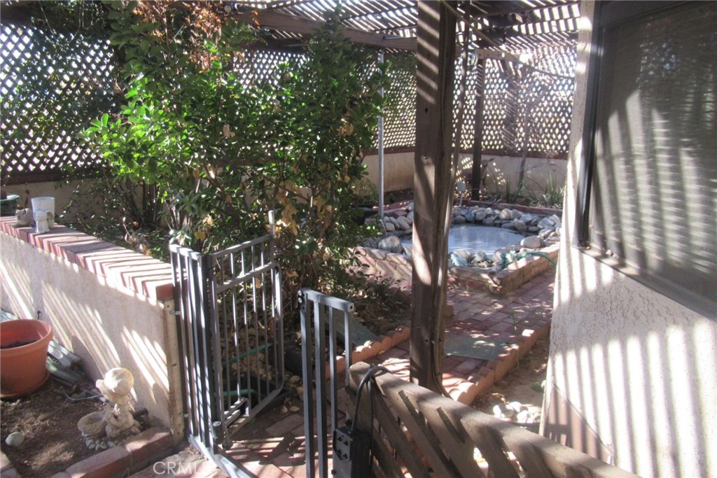 16035 Venango Road Apple Valley, CA 92307 - Photo 23 of 28