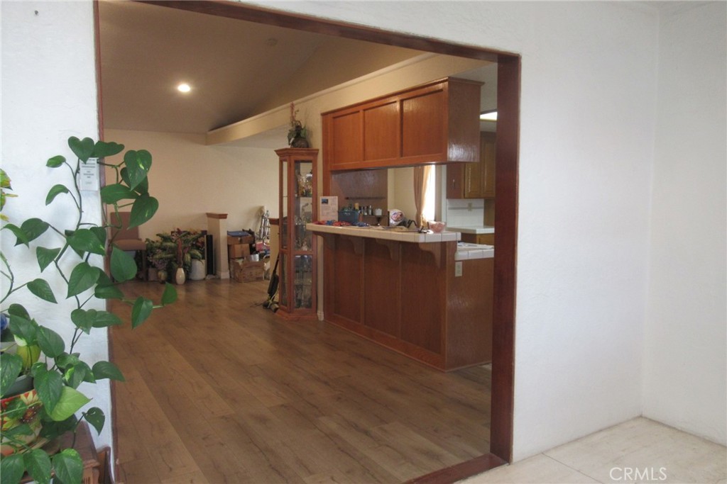 16035 Venango Road Apple Valley, CA 92307 - Photo 9 of 28