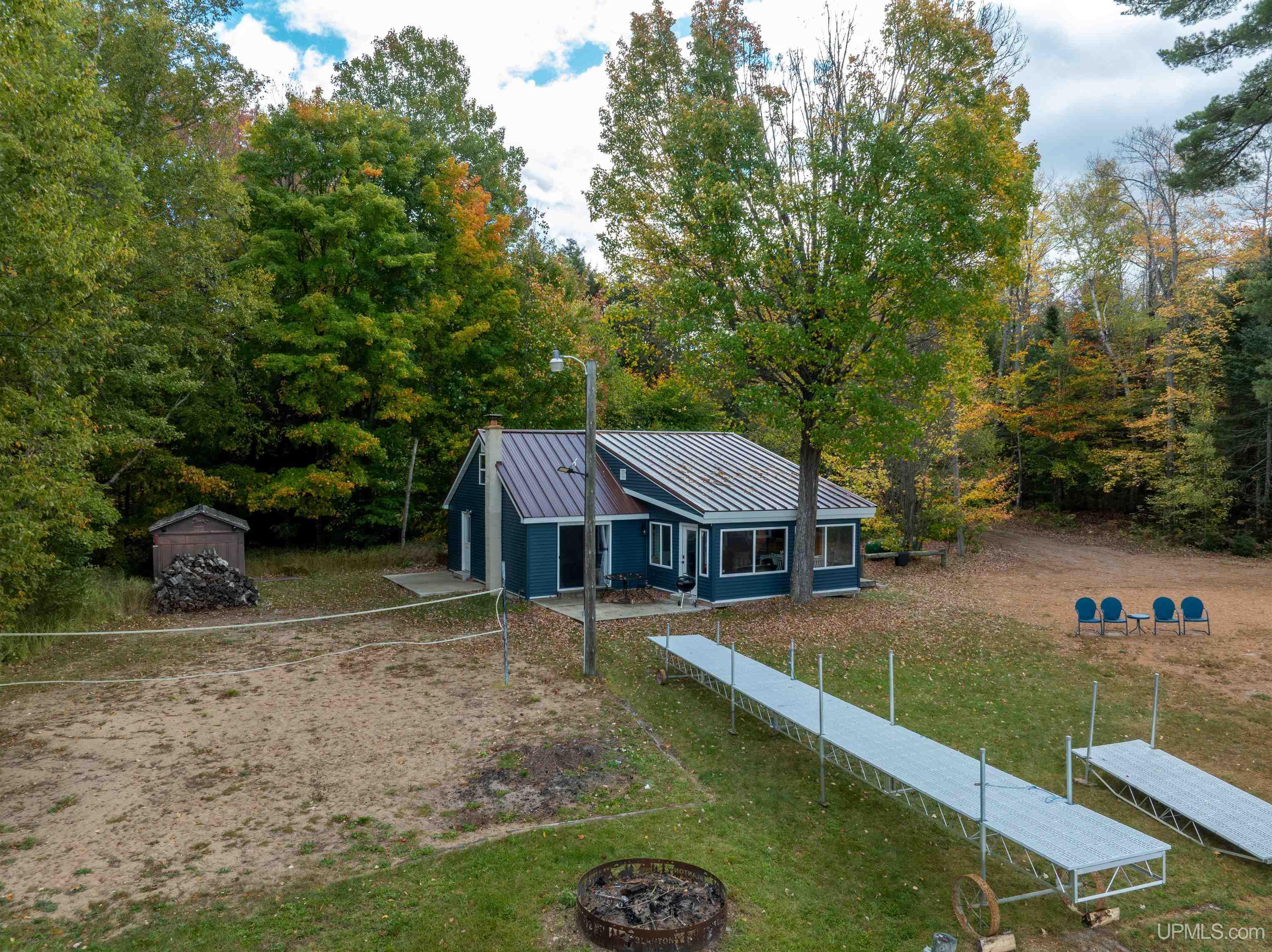 3865 Peninsula Point Road Munising, MI 49862 - Photo 75 of 88