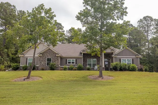 $510,000 | 14188 Ga Highway, West Point, GA 31833