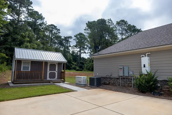 $510,000 | 14188 Ga Highway, West Point, GA 31833