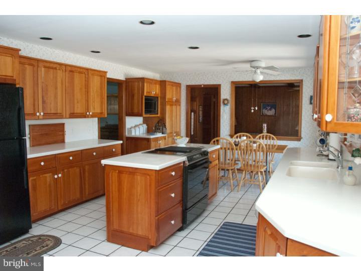 1457 Hark A Way Road Chester Springs, PA 19425 - Photo 9 of 25 Gallery Image 9