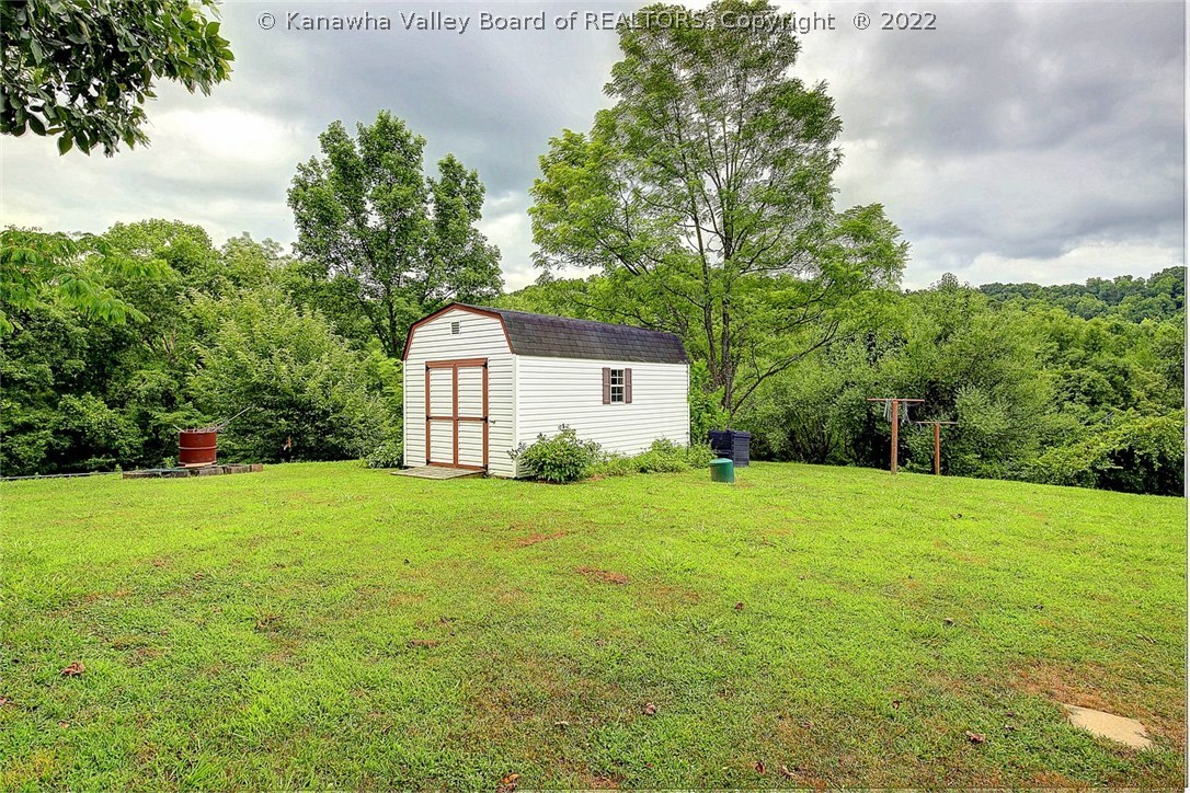 705 Sexton Road St. Albans, WV 25177 - Photo 4 of 30 Gallery Image 4